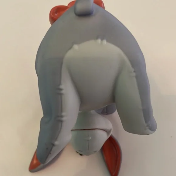 Winnie the Pooh upside down - Picture 3 of 7